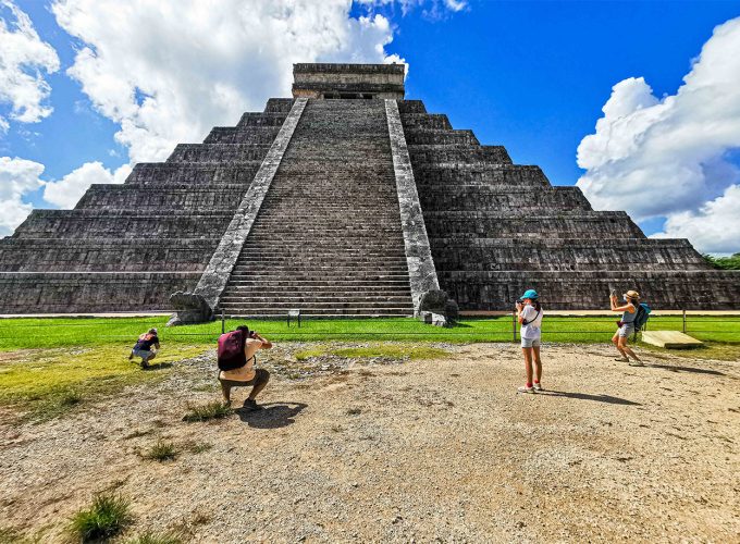 De la grandeza de Chichén Itzá a la tradición maya viva de Yaxunah.