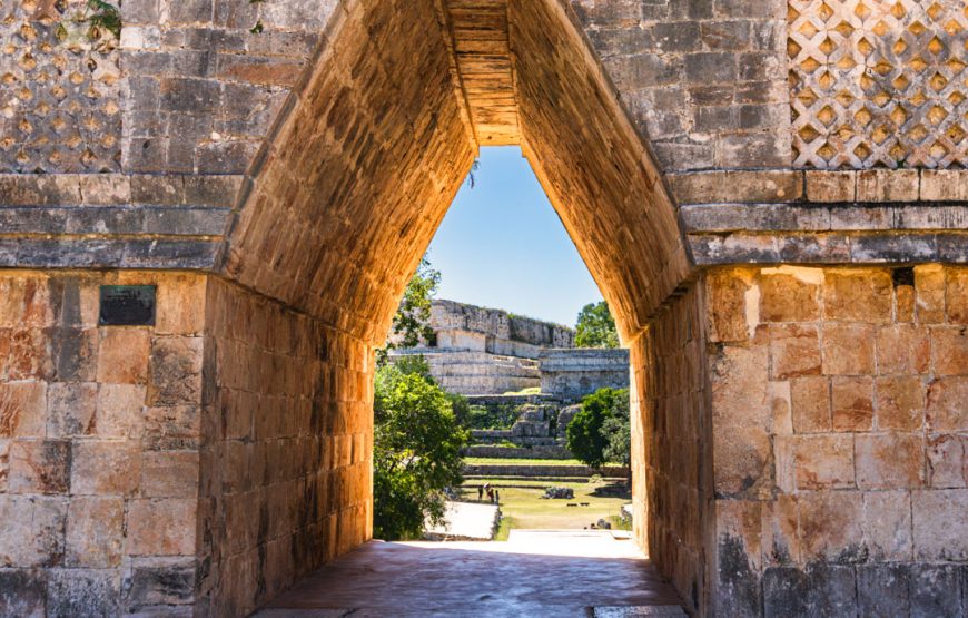 La magia de Uxmal: un viaje arqueológico, gastronómico, artístico y natural